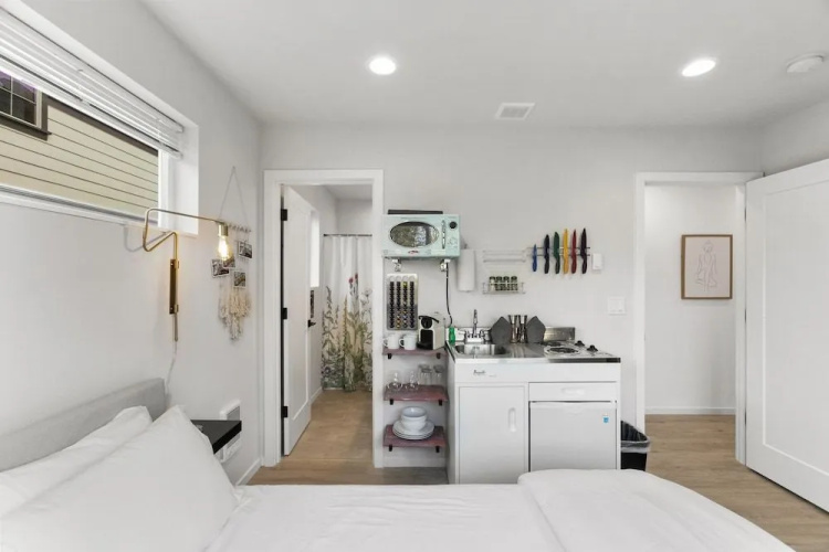 Ballard's sweet suites