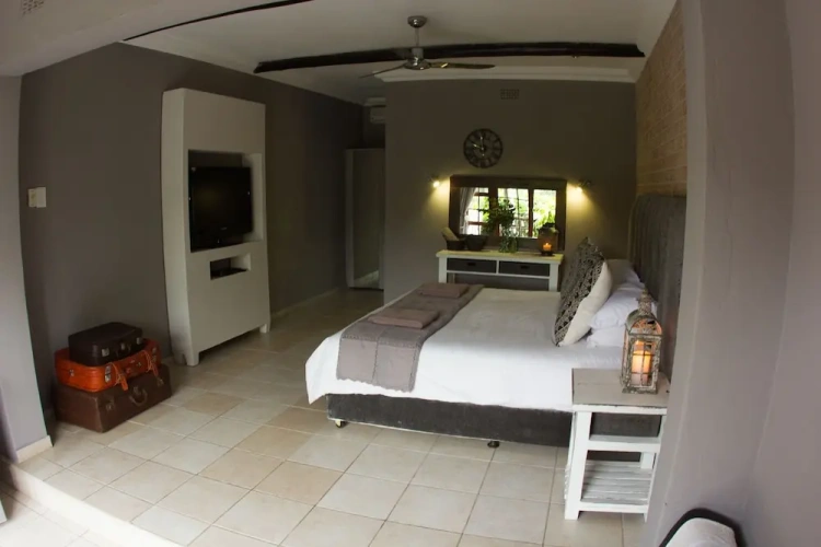 Comfort Double room with pool view