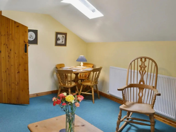 Holly Cottage
