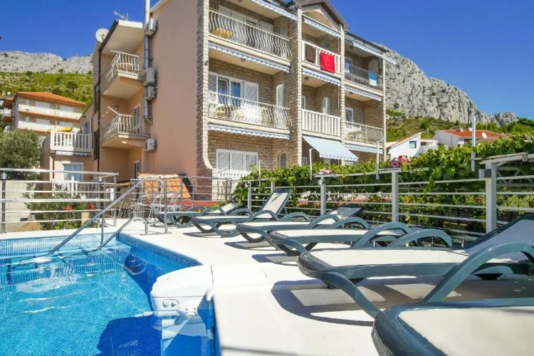Studio with balcony