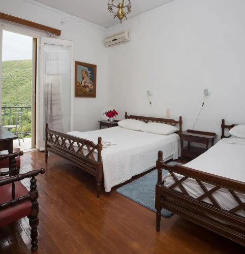 Theoxenia Hotel