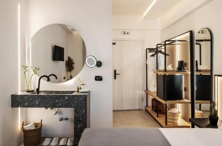 Chora Suites Skiathos