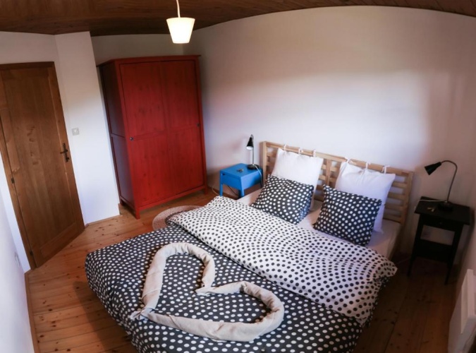 2 Bedrooms Cottage