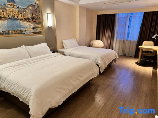 Standard Twin Family room