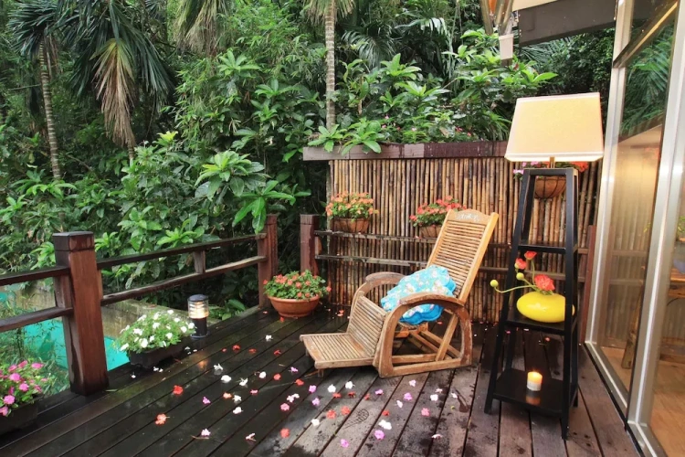 Standard Double room with courtyard view