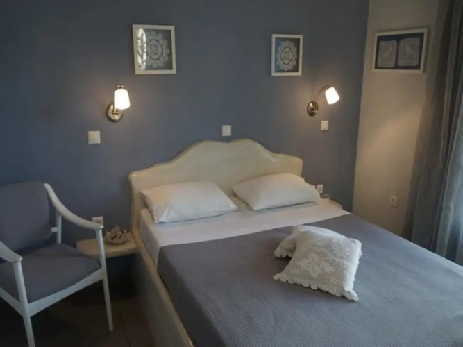 Eleni House