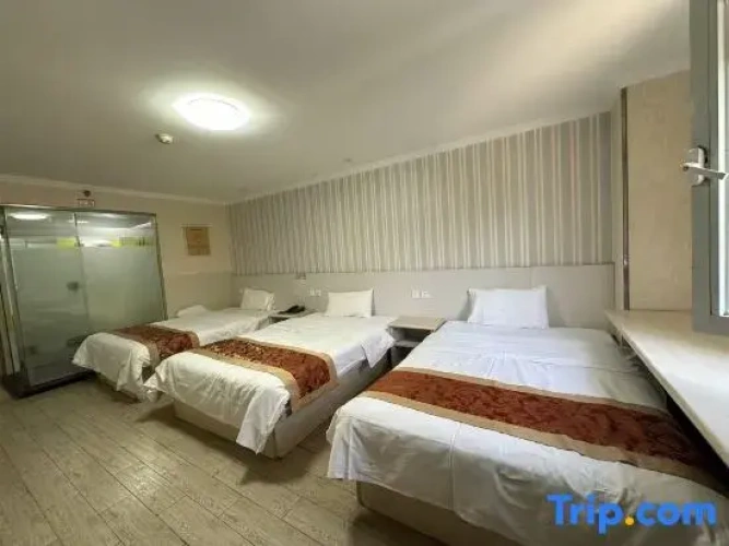 Business Triple room