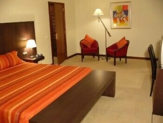 Standard Quadruple Family room