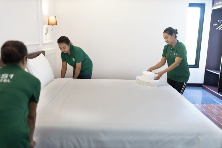 RS1 Hotel