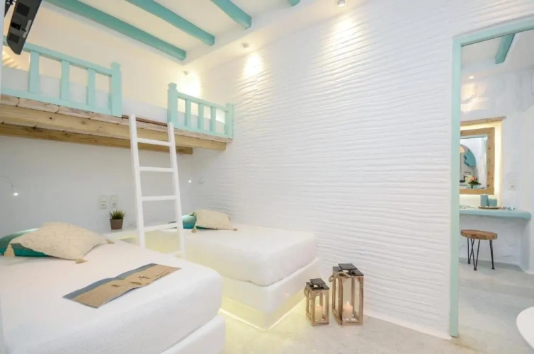 Deluxe Apartment