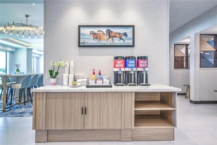 Hampton Inn & Suites Irving Hwy 183