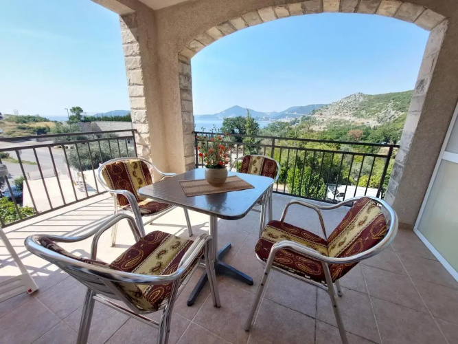 Vala Apartments