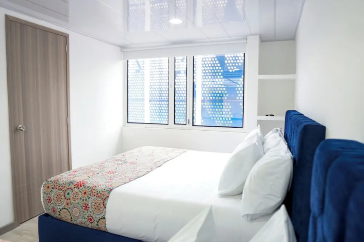Hotel Sky Blue