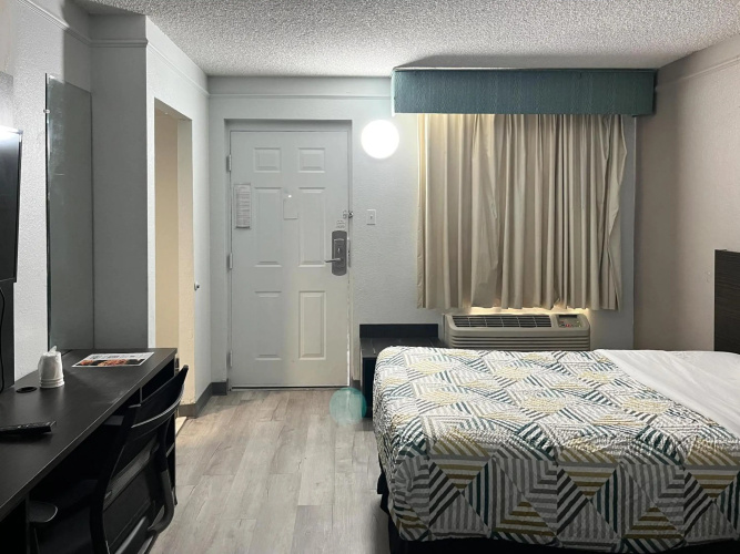Motel 6 Council Bluffs, IA - Omaha East