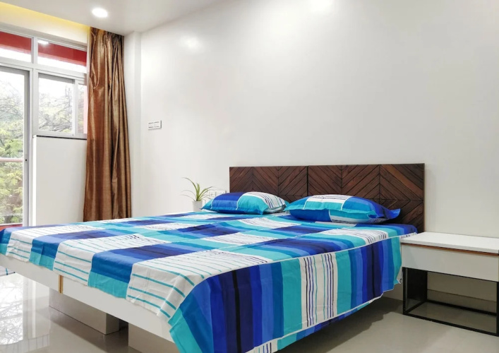RP Studio Rooms