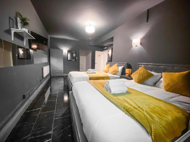 WNS Hotel