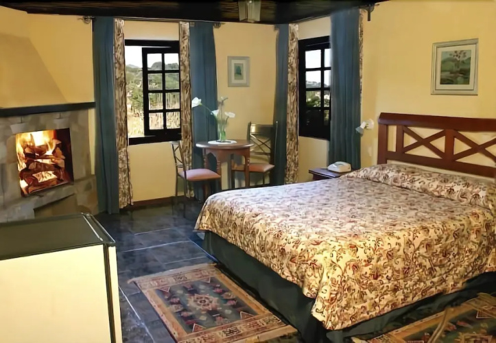 Hotel Ninho do Falcao