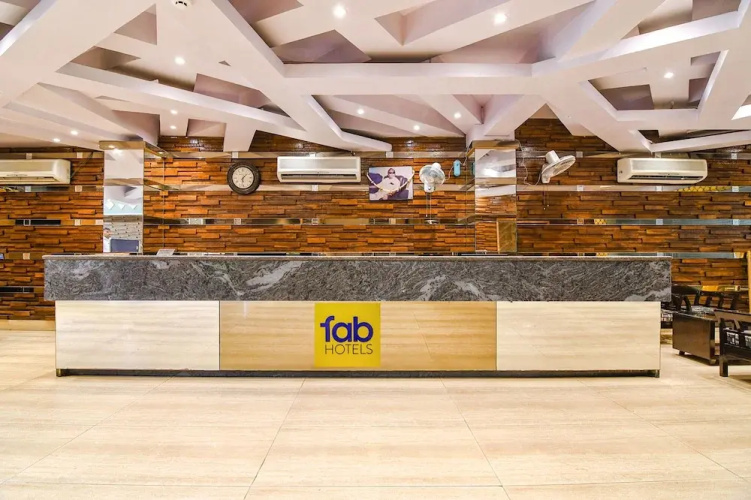 Fabhotel Shivani International