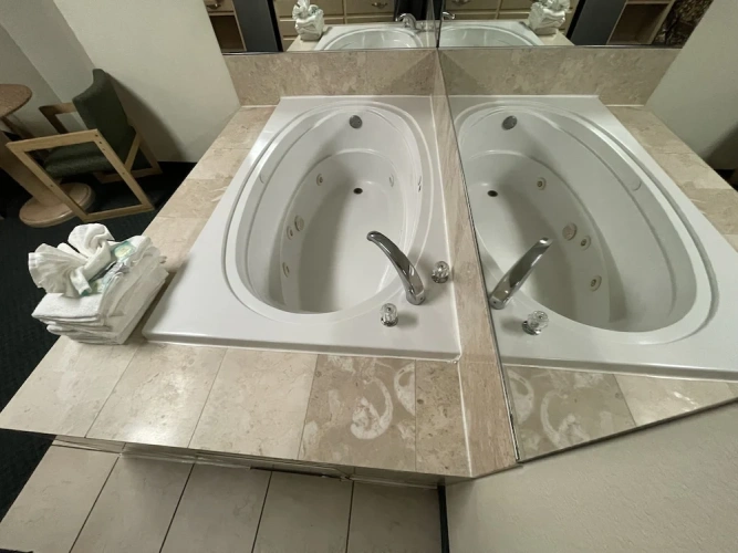 Deluxe Double Suite