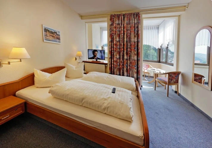 Standard Double room with city view