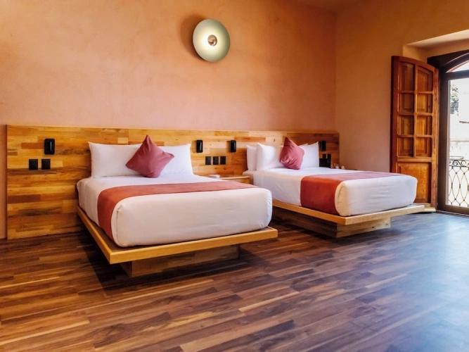 Superior Quadruple room with balcony and with city view