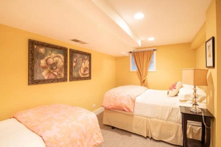 3 Bedrooms Classic Apartment