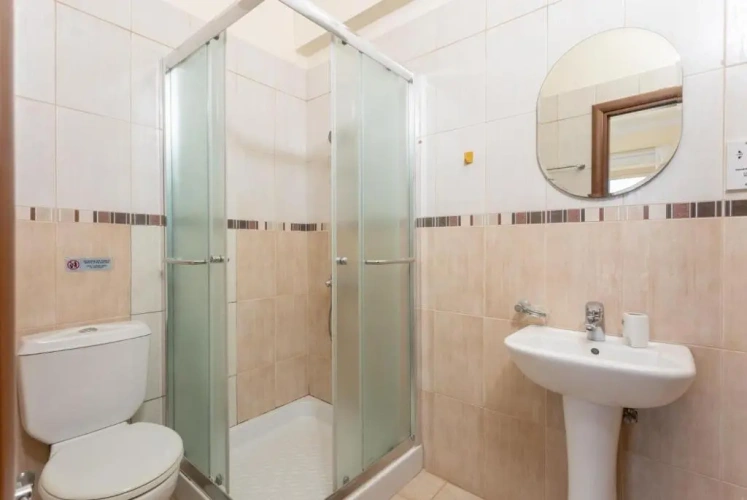 3 Bedrooms Villa