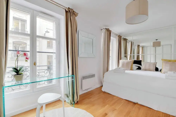 Charming Apartment -1br-4p- Arc de Triomphe