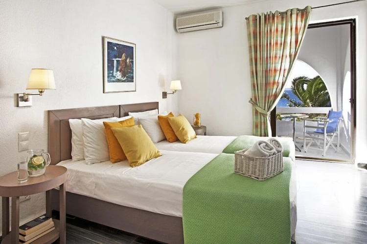 Hotel Perrakis