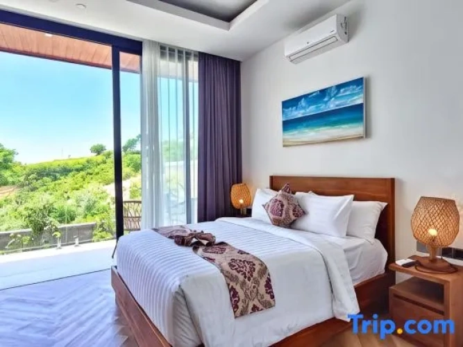 Deluxe Double room with balcony and with garden view