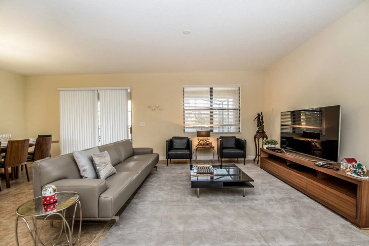 1471 Wexford Way