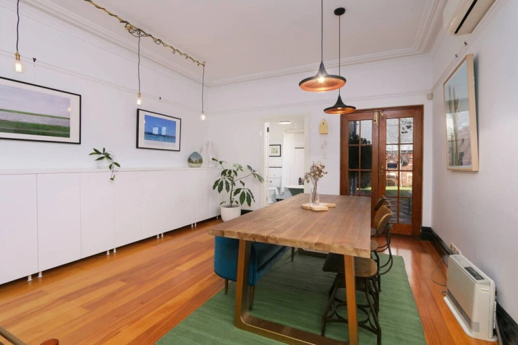 Designer 2 Bedroom House with Garden in Northbridge