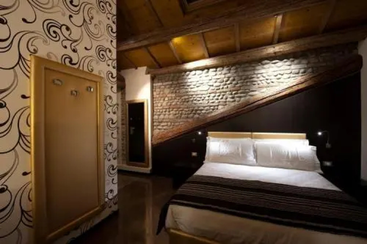 Villa Solaris Hotel & Residence