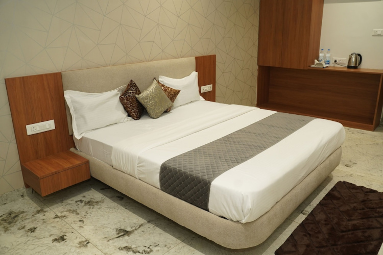 Hotel Bajaj Residency