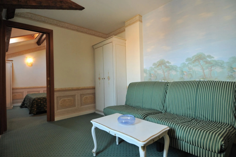 Hotel Mezzo Pozzo