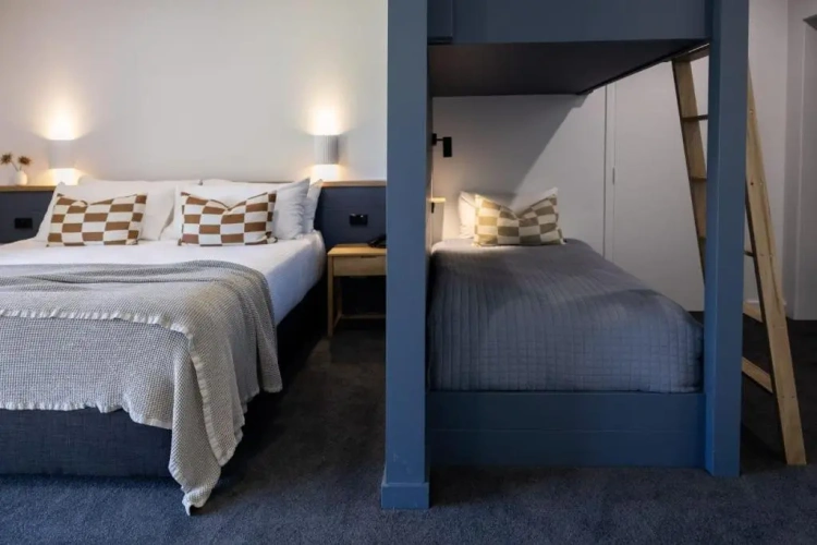 Standard Double room with balcony and with view
