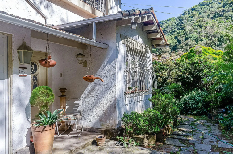 Aconchegante Loft Centro Hist Petrópolis ATO3091