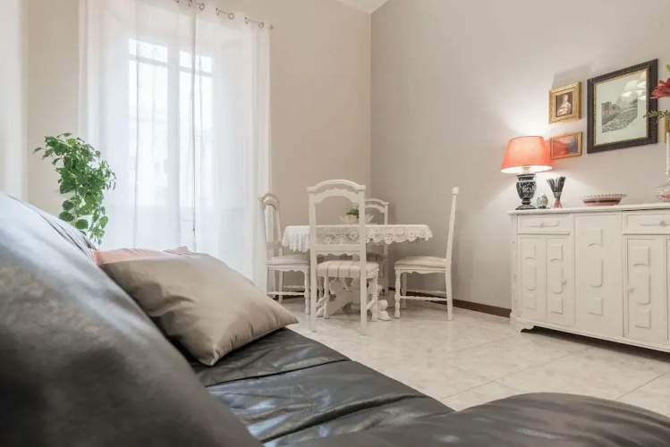 Patricia's Termini Apartment