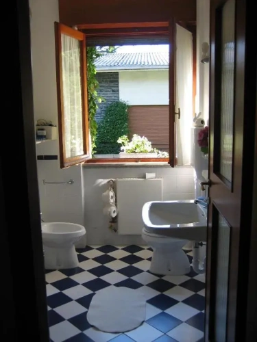 Standard Quadruple room with view