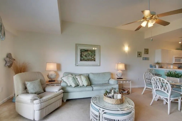 402 Playa Flamingo - 2 Br Condo