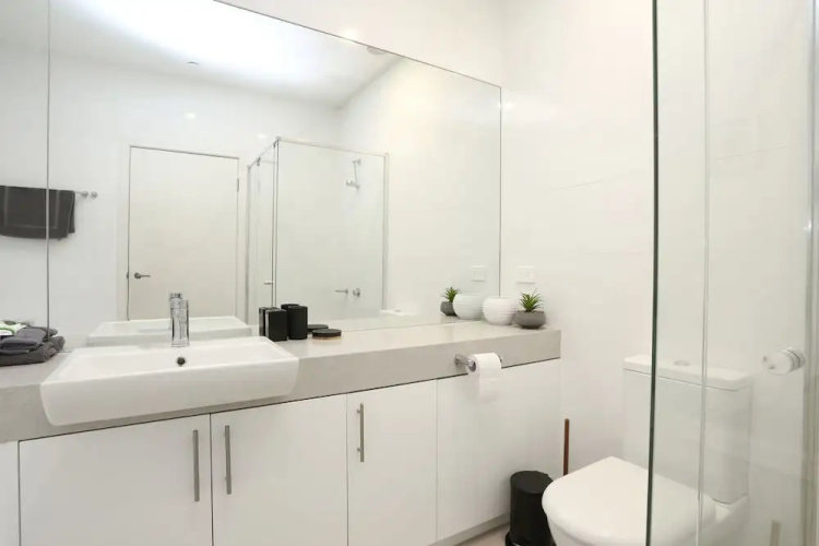 StayCentral Brunswick Penthouse