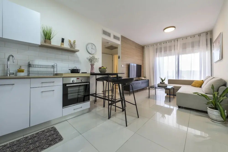 Melony Apartment