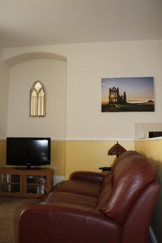 No2 Abbey View Apartment