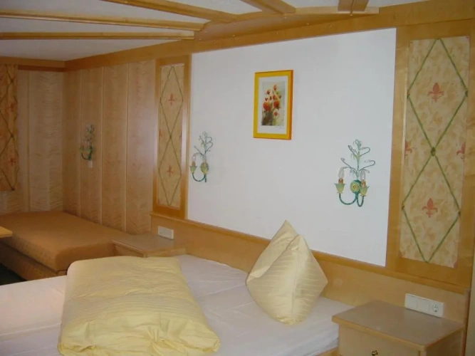 3 Bedrooms Cottage