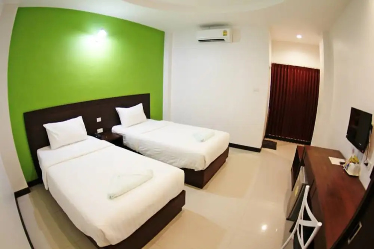 BK Place Hotel
