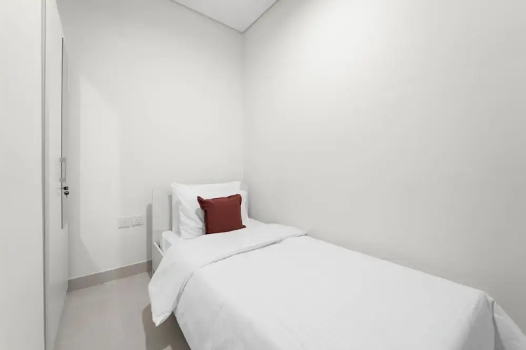 2BR M CF7B Partial Canal View
