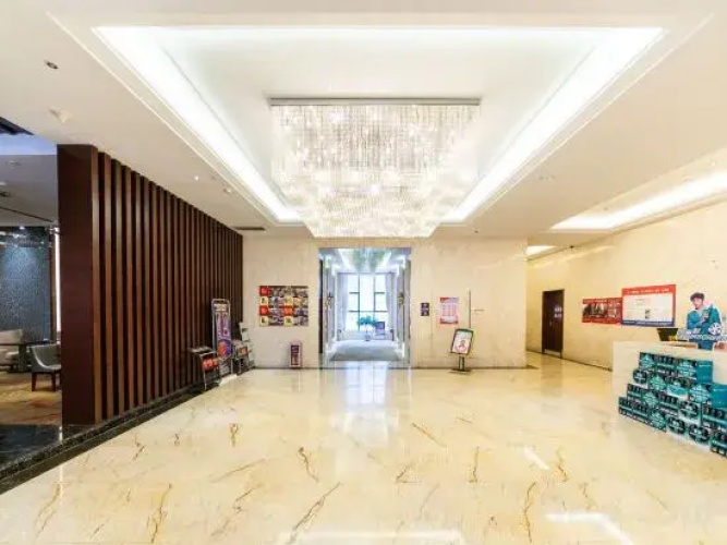 Huatai Hotel