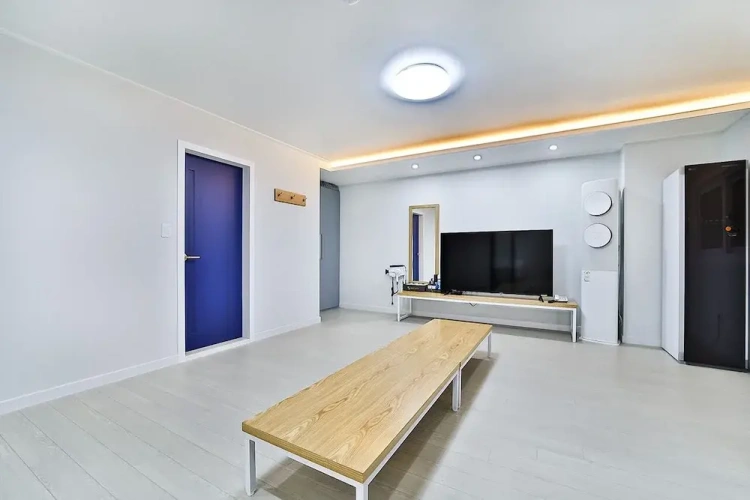 Standard Family room