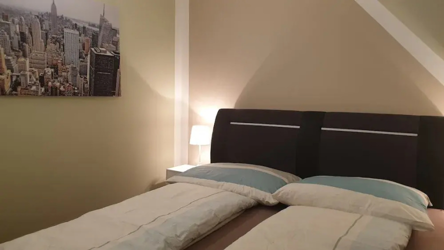 Exquisit Seapoint Apartment