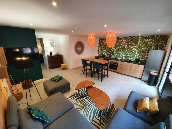 1 Bedroom Apartment